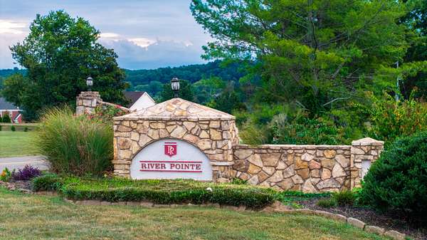 2 Acres of Residential Land for Sale in Charleston, Tennessee