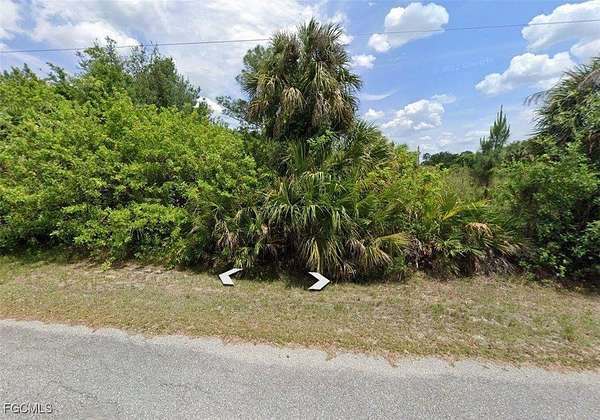 1 Acre of Residential Land for Sale in Lehigh Acres, Florida