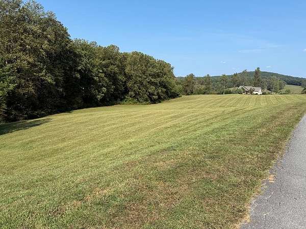 0.98 Acres of Land for Sale in Blairsville, Georgia