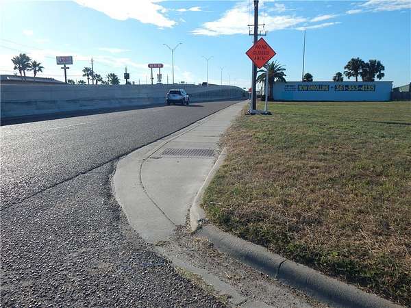 1.67 Acres of Commercial Land for Sale in Corpus Christi, Texas