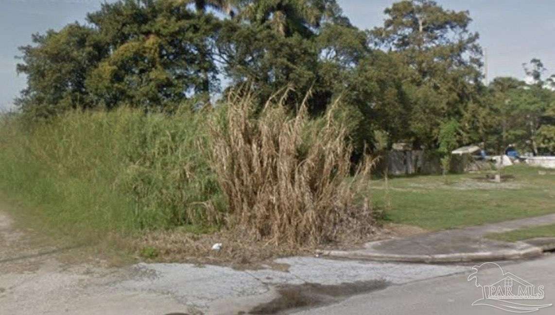 0.08 Acres of Residential Land for Sale in Canal Point, Florida