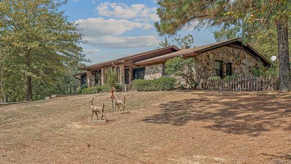 5 Acres of Residential Land with Home for Sale in Harrisburg, Arkansas