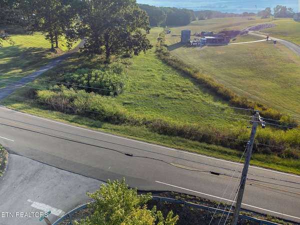 1.24 Acres of Residential Land for Sale in Loudon, Tennessee