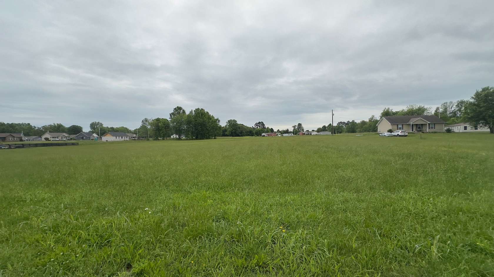 1 Acre of Residential Land for Sale in Portland, Tennessee