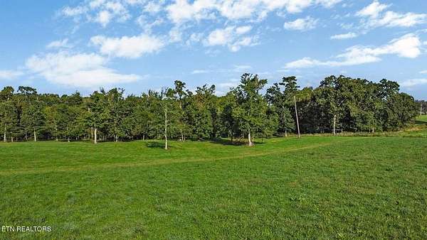 10 Acres of Land for Sale in Jamestown, Tennessee