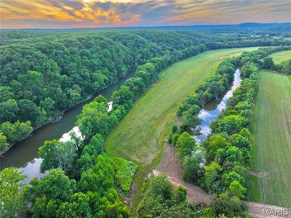 34 Acres of Recreational Land for Sale in Tavern Township, Missouri