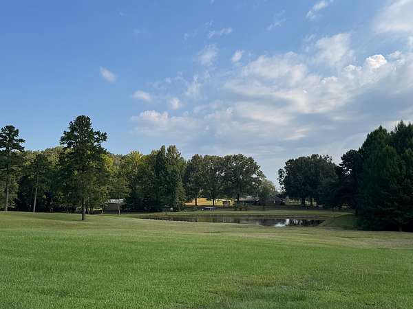 8 Acres of Land for Sale in Grenada, Mississippi