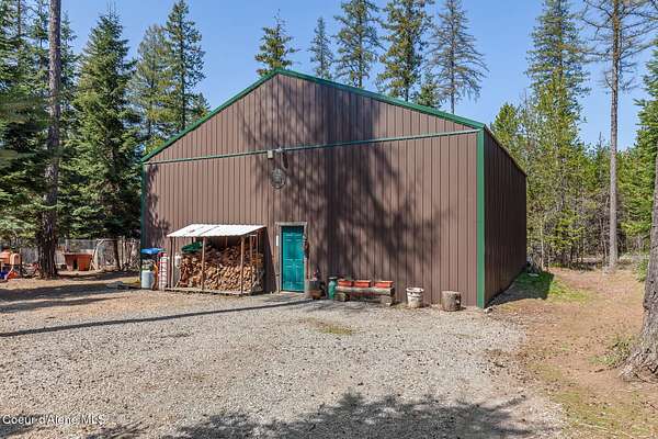 5 Acres of Improved Residential Land for Sale in Athol, Idaho
