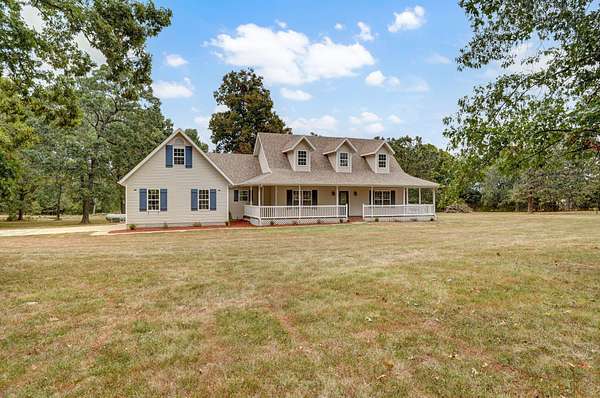 3 Acres of Residential Land with Home for Sale in Marshfield, Missouri