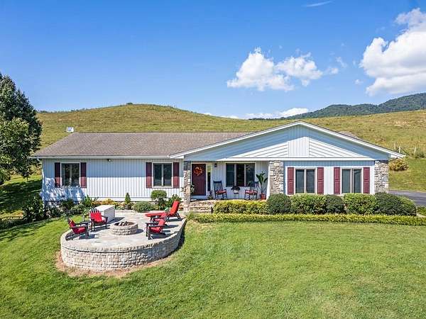 8.4 Acres of Residential Land with Home for Sale in Waynesville, North Carolina