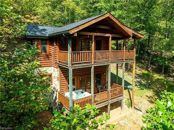 2.82 Acres of Residential Land with Home for Sale in Sevierville, Tennessee