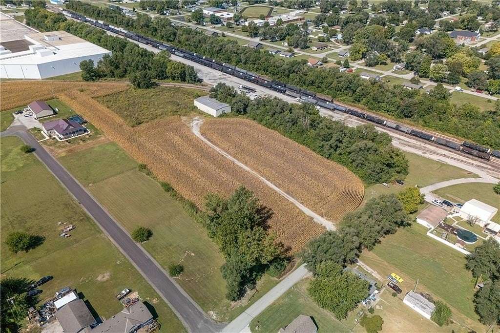 8.8 Acres of Residential Land for Sale in Elwood, Kansas