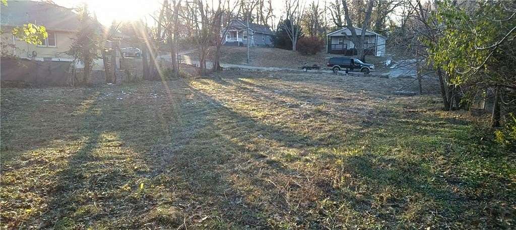 0.3 Acres of Residential Land for Sale in Independence, Missouri