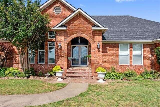 8.8 Acres of Residential Land with Home for Sale in Inola, Oklahoma