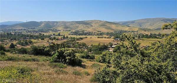 5 Acres of Residential Land for Sale in Agua Dulce, California