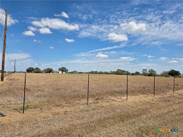 5.5 Acres of Residential Land for Sale in Adkins, Texas