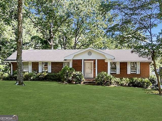 6.2 Acres of Residential Land with Home for Sale in Atlanta, Georgia