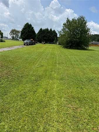 1 Acre of Residential Land for Sale in Williamson, Georgia