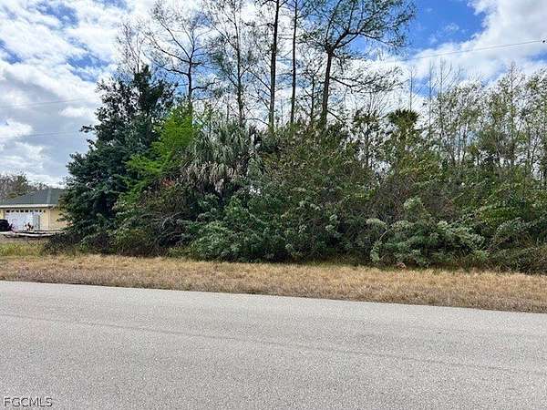0.29 Acres of Land for Sale in Lehigh Acres, Florida