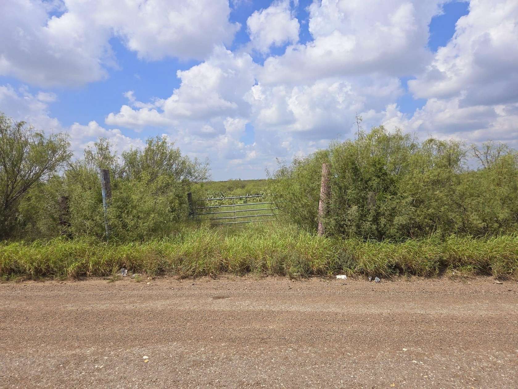 4.12 Acres of Residential Land for Sale in Laredo, Texas
