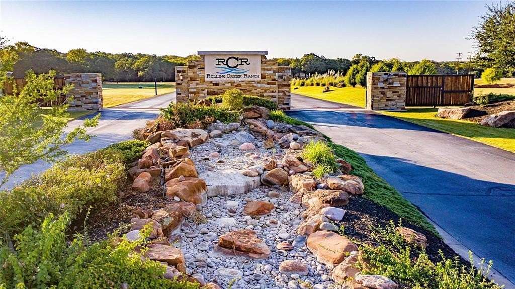 1 Acre of Residential Land for Sale in Granbury, Texas