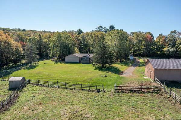 16.5 Acres of Land with Home for Sale in Washington, Connecticut