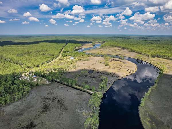 17.3 Acres of Recreational Land for Sale in Carrabelle, Florida