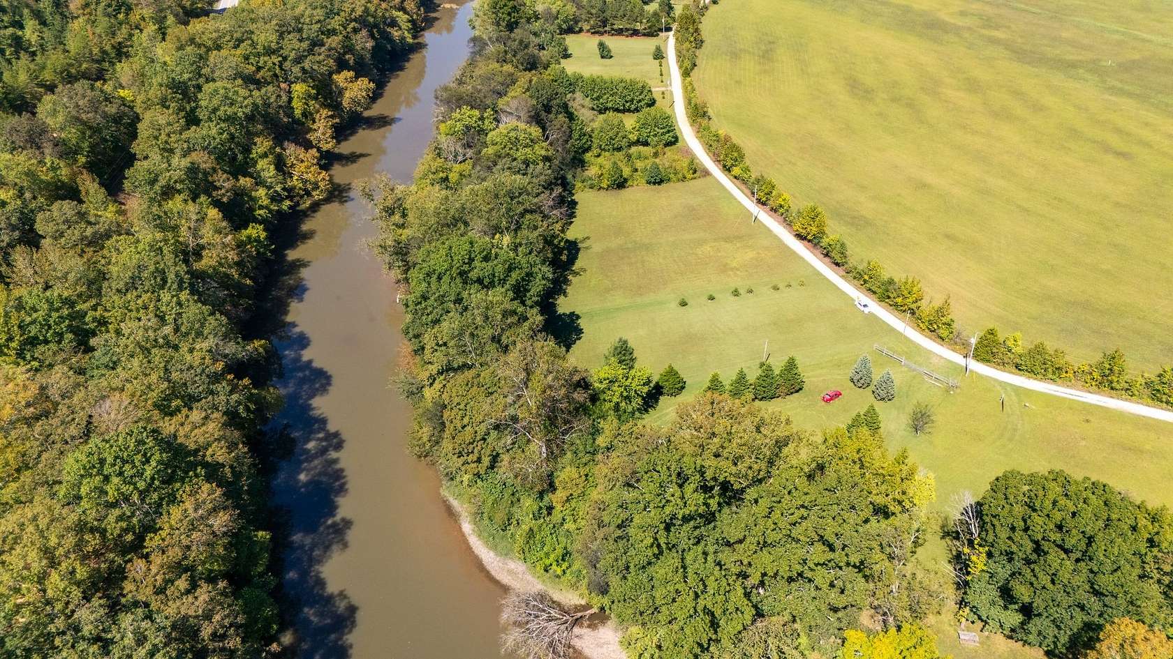 0.97 Acres of Residential Land for Sale in Hohenwald, Tennessee