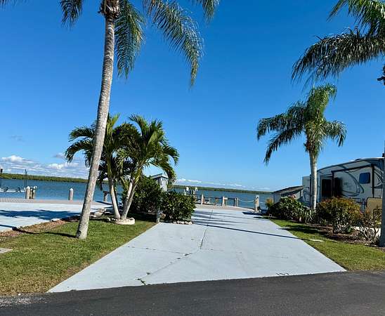 Land for Sale in Chokoloskee, Florida