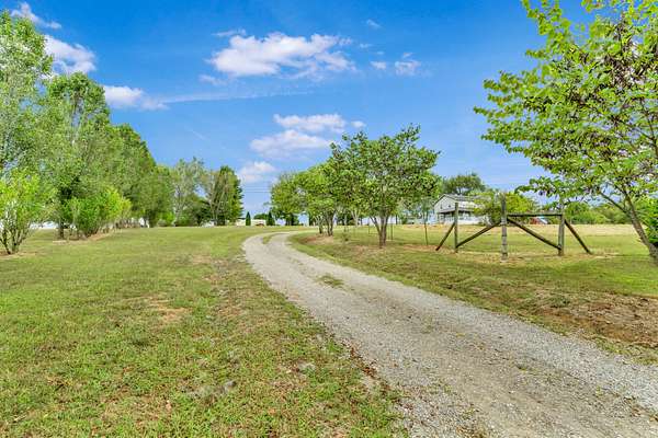 5.1 Acres of Land with Home for Sale in Pleasant View, Tennessee