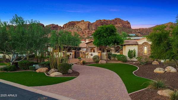 1.5 Acres of Residential Land with Home for Sale in Phoenix, Arizona