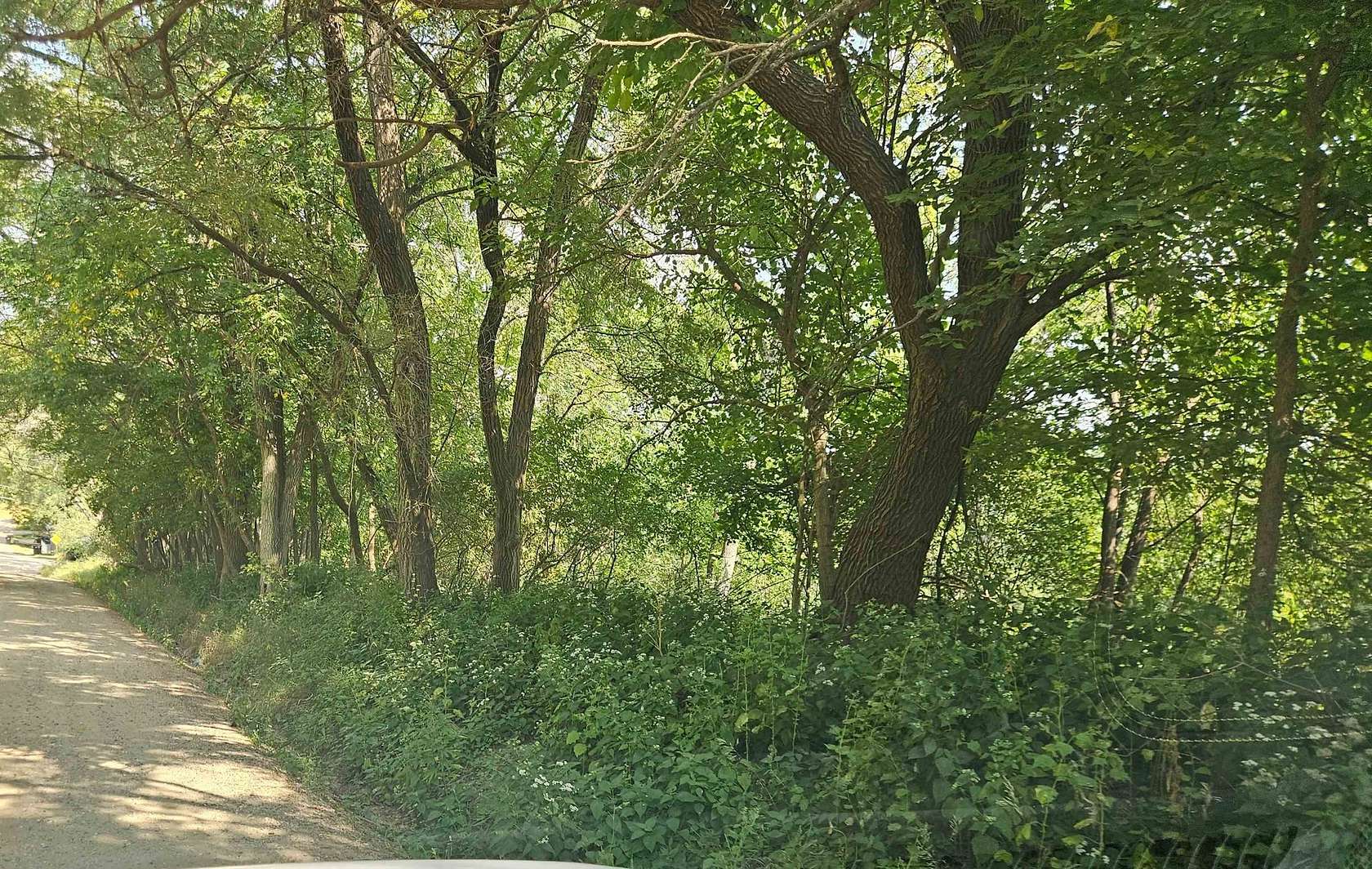 1.32 Acres of Residential Land for Sale in Sioux City, Iowa