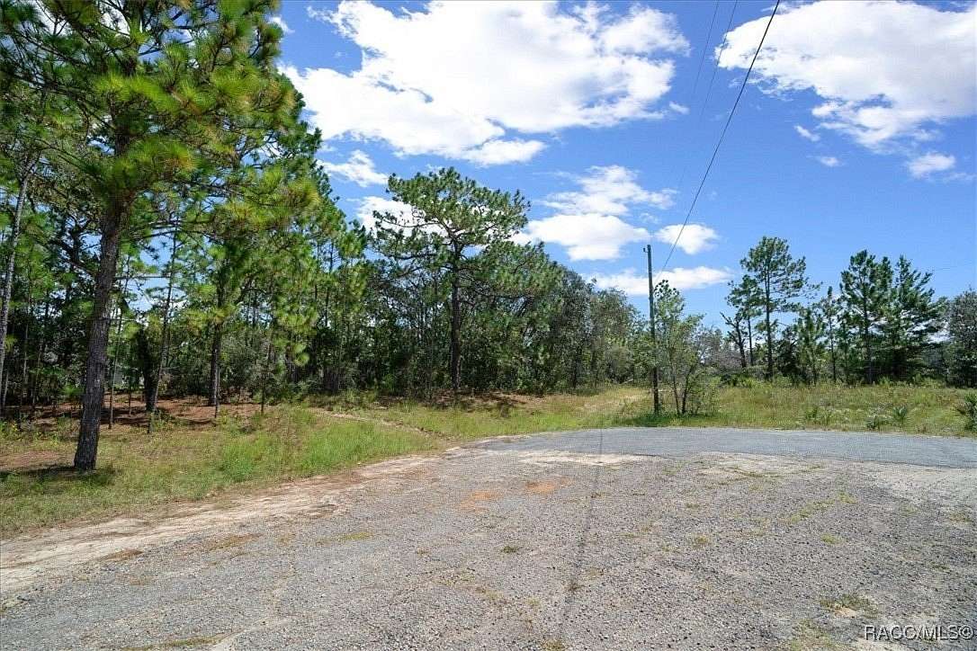 0.61 Acres of Residential Land for Sale in Dunnellon, Florida
