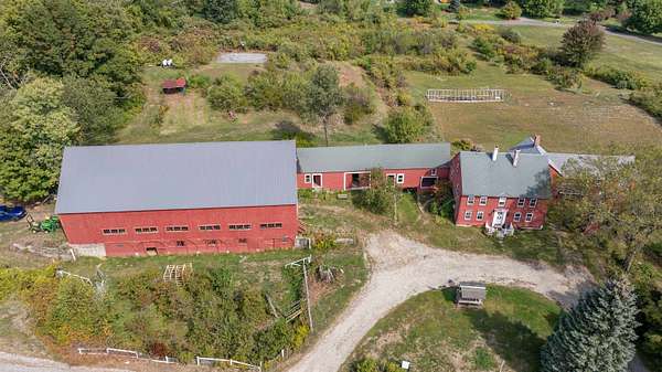 5.1 Acres of Residential Land with Home for Sale in Hollis, New Hampshire