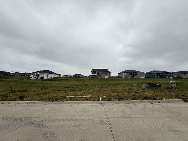 0.31 Acres of Residential Land for Sale in Dubuque, Iowa