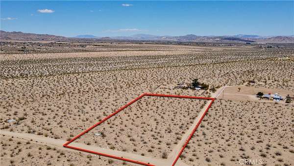 5 Acres of Residential Land for Sale in Landers, California