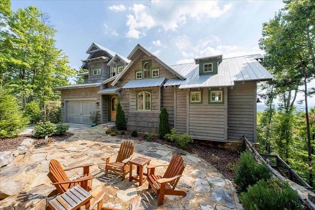 2.84 Acres of Land with Home for Sale in Ellijay, Georgia