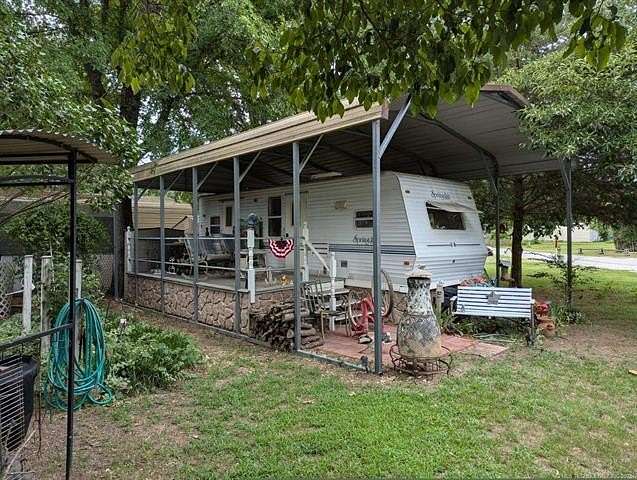 0.06 Acres of Residential Land for Sale in Kansas, Oklahoma