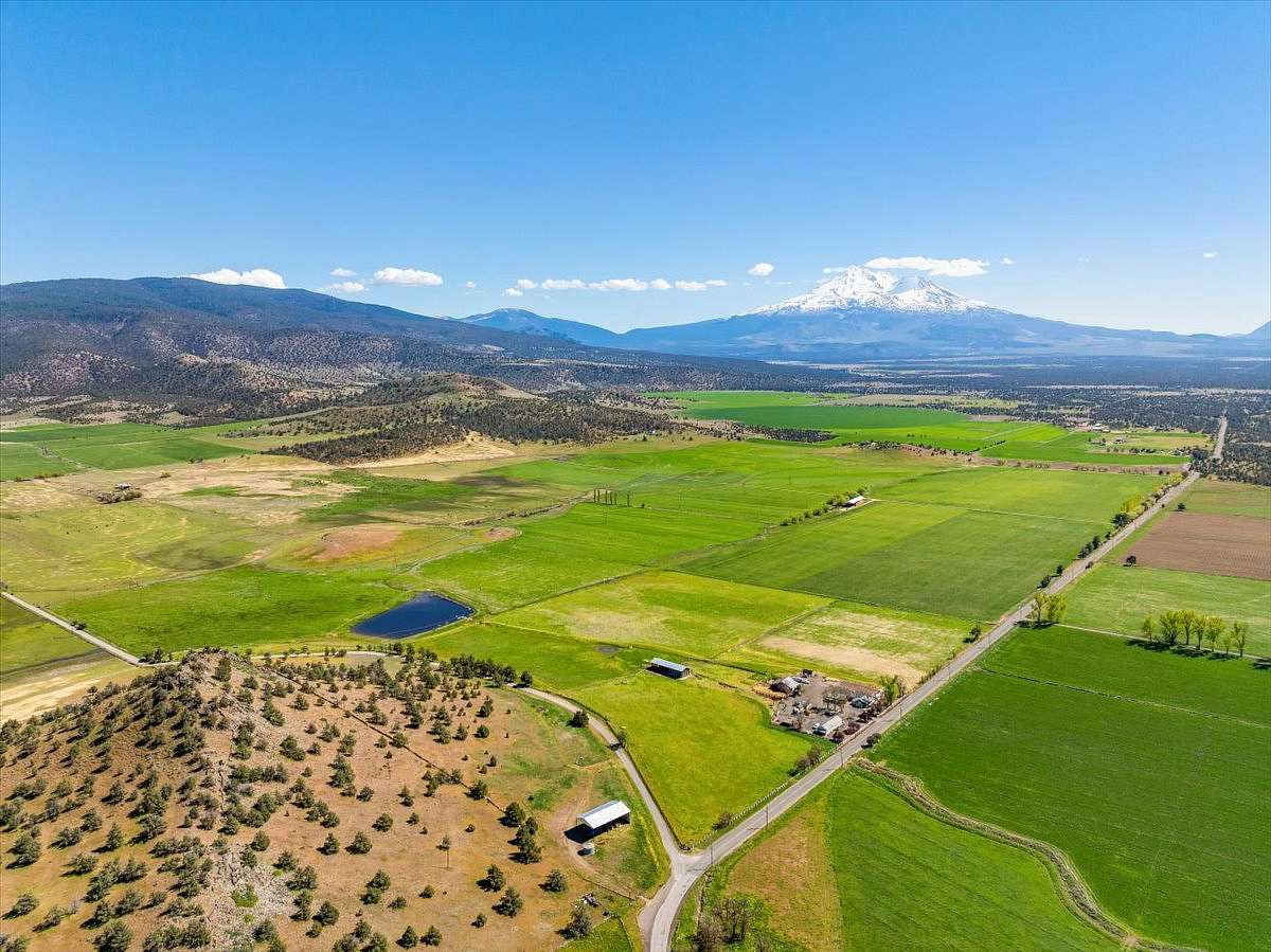 101 Acres of Land with Home for Sale in Montague, California