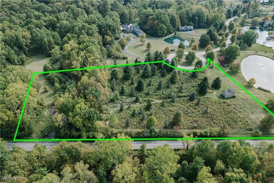 5.89 Acres of Residential Land for Sale in Chagrin Falls, Ohio