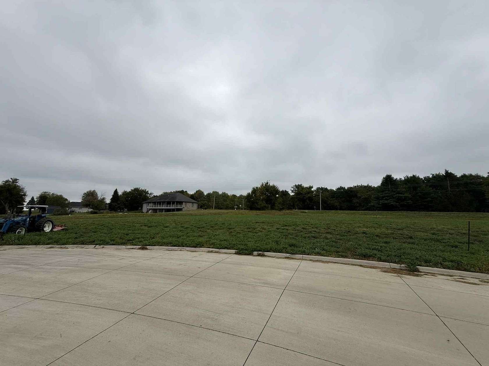 0.64 Acres of Residential Land for Sale in Dubuque, Iowa