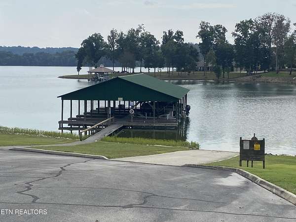 2 Acres of Residential Land for Sale in Spring City, Tennessee