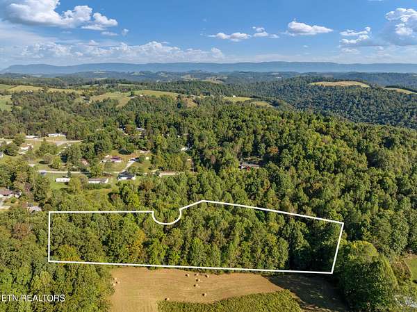 3 Acres of Residential Land for Sale in Tazewell, Tennessee