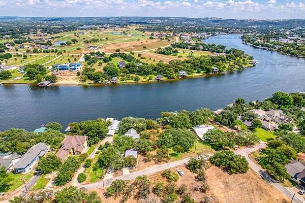 0.47 Acres of Land for Sale in Kingsland, Texas