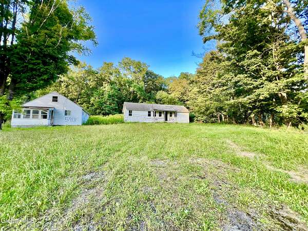 1.52 Acres of Residential Land with Home for Sale in Glenville, New York