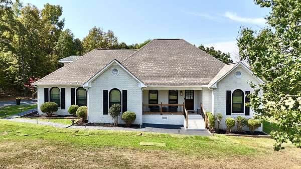 7.56 Acres of Residential Land with Home for Sale in Belden, Mississippi