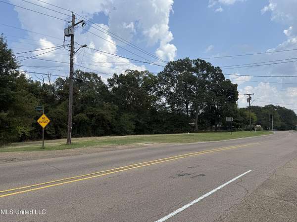 0.6 Acres of Commercial Land for Sale in Clinton, Mississippi