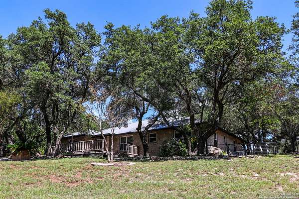 4.75 Acres of Residential Land with Home for Sale in Bergheim, Texas