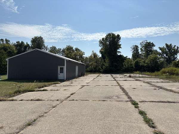 1.65 Acres of Improved Mixed-Use Land for Sale in Muskegon, Michigan