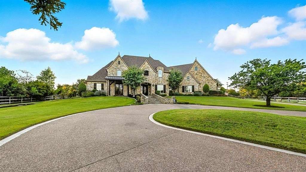 3 Acres of Land with Home for Sale in Flower Mound, Texas